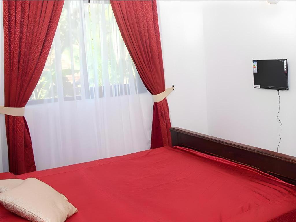 The Mgs Hotel Elpitiya  Екстер'єр фото