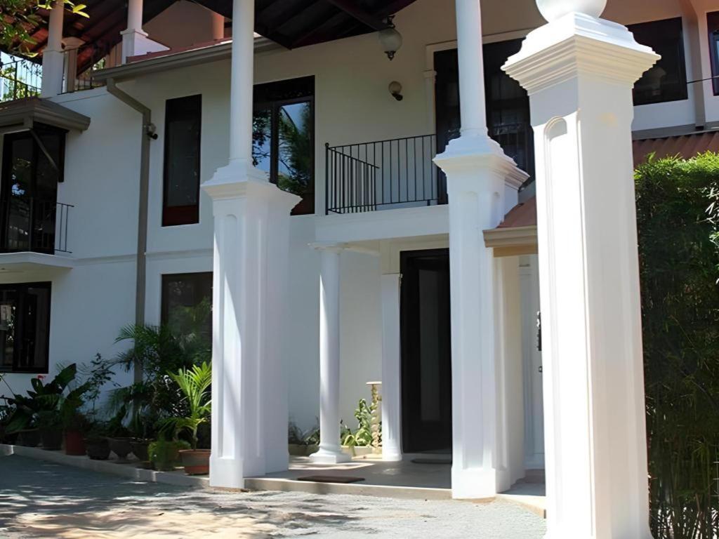 The Mgs Hotel Elpitiya  Екстер'єр фото