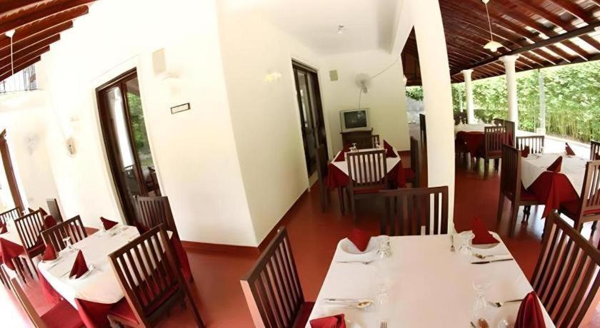 The Mgs Hotel Elpitiya  Екстер'єр фото